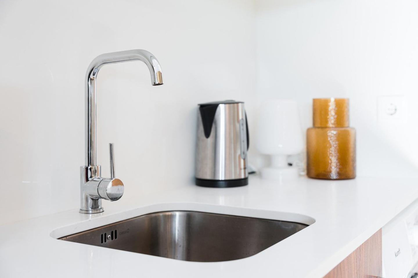 Guestready - Spacious And Modern Apt W/ Skylight Порто Екстериор снимка